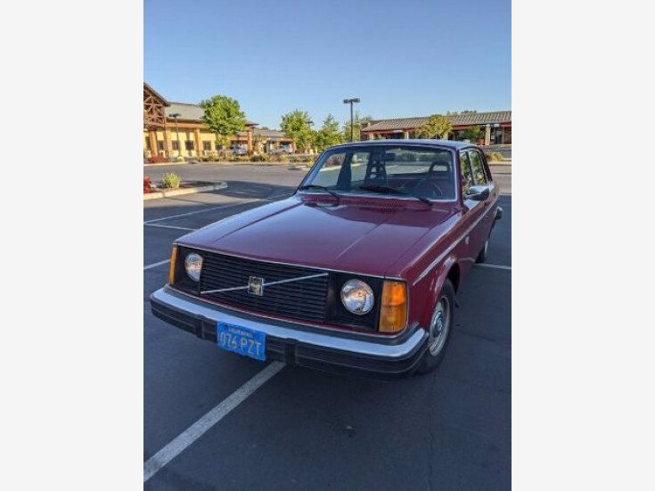 Photo for 1976 Volvo 244
